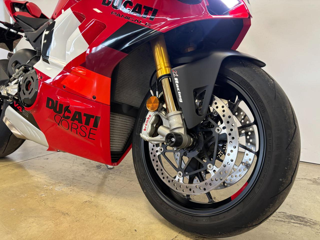 DUCATI Panigale V4 V4S - 4