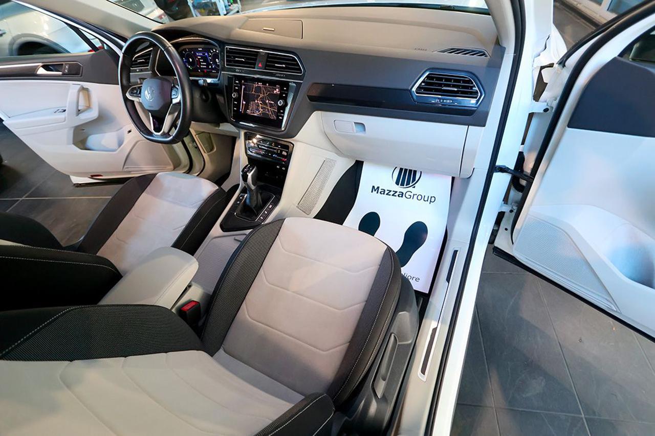 VOLKSWAGEN Tiguan 2.0 TDI 150cv SCR DSG Elegance - 16