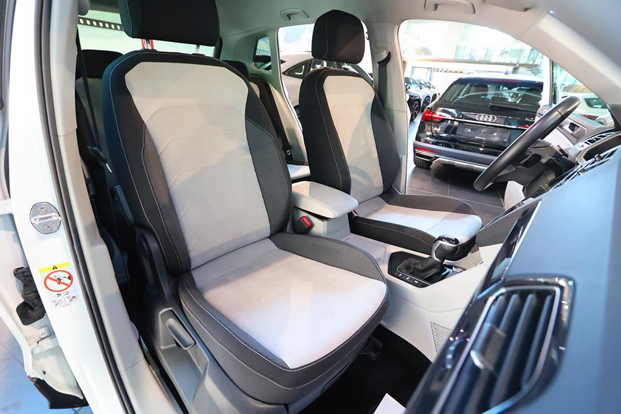VOLKSWAGEN Tiguan 2.0 TDI 150cv SCR DSG Elegance - 17
