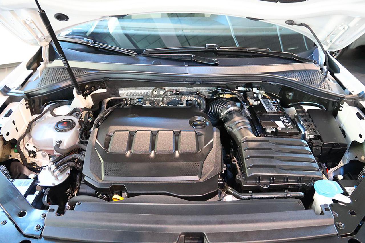 VOLKSWAGEN Tiguan 2.0 TDI 150cv SCR DSG Elegance - 11