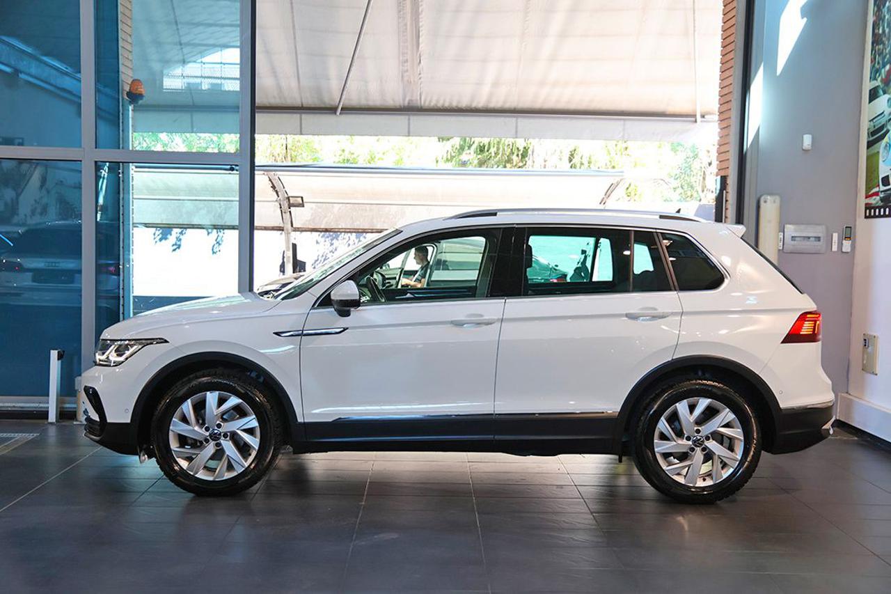 VOLKSWAGEN Tiguan 2.0 TDI 150cv SCR DSG Elegance - 3