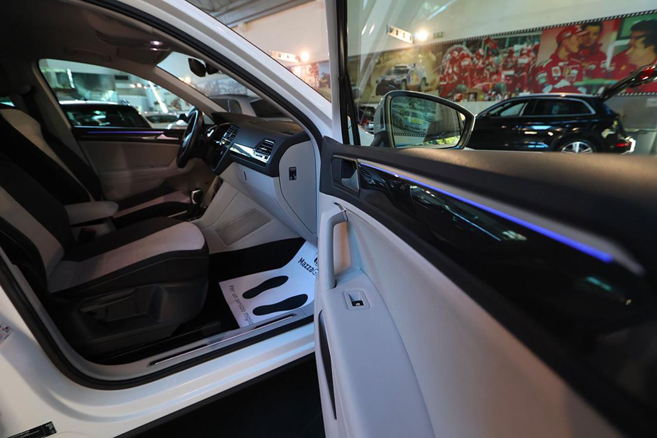 VOLKSWAGEN Tiguan 2.0 TDI 150cv SCR DSG Elegance - 38