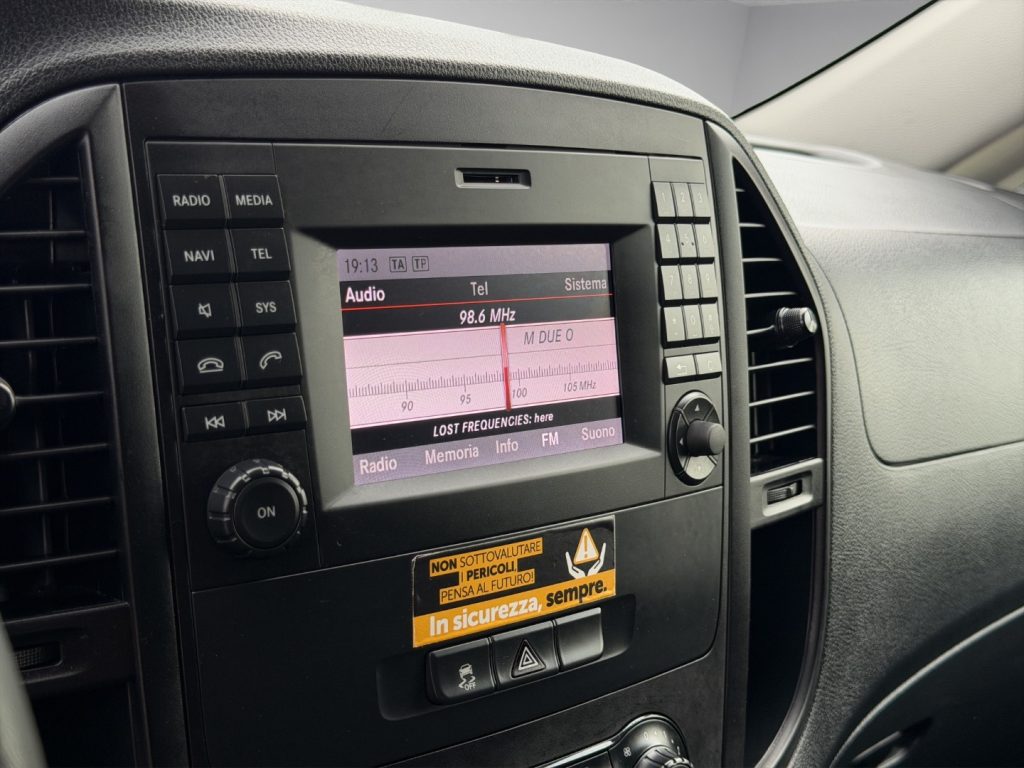 MERCEDES-BENZ Vito 144CDI LONG 3 POSTI - 13