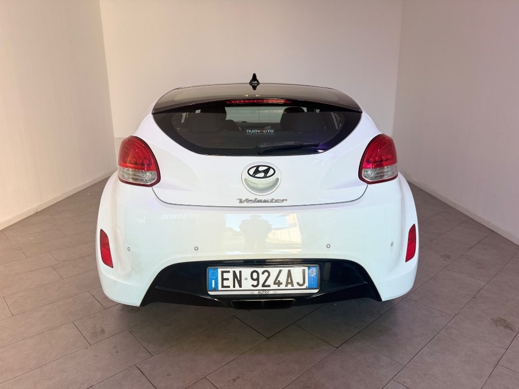 HYUNDAI Veloster 1.6 GDI Comfort - 8