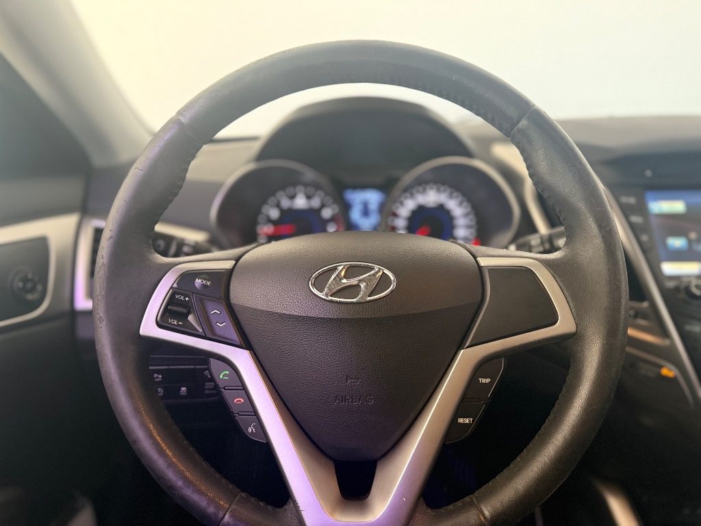 HYUNDAI Veloster 1.6 GDI Comfort - 14