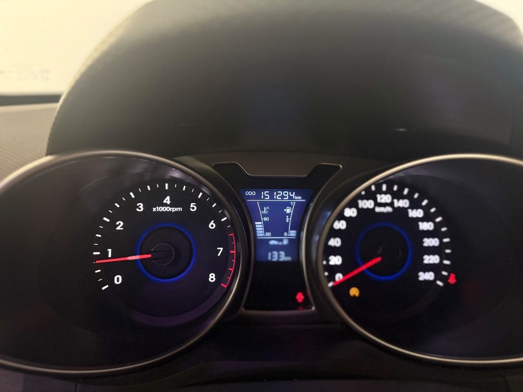 HYUNDAI Veloster 1.6 GDI Comfort - 19