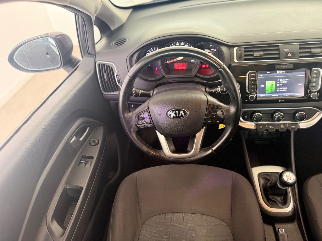 KIA Rio 1.2 CVVT 5p. Cool - 14