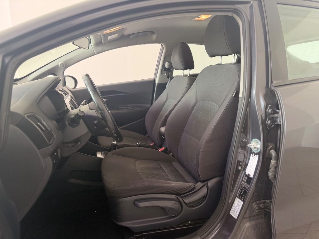 KIA Rio 1.2 CVVT 5p. Cool - 5