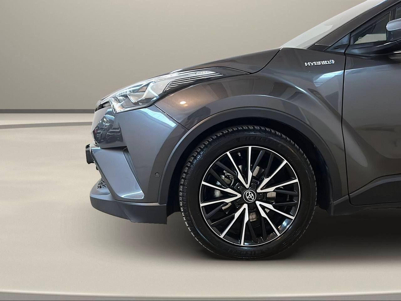 TOYOTA C-HR 1.8 Hybrid E-CVT Lounge - 37