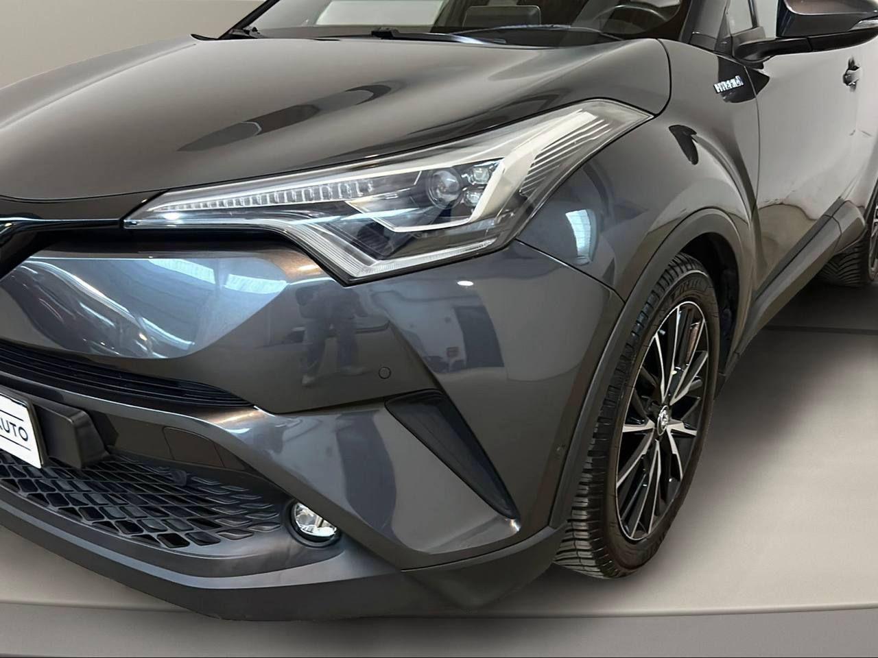 TOYOTA C-HR 1.8 Hybrid E-CVT Lounge - 27