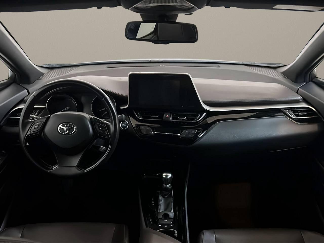 TOYOTA C-HR 1.8 Hybrid E-CVT Lounge - 13