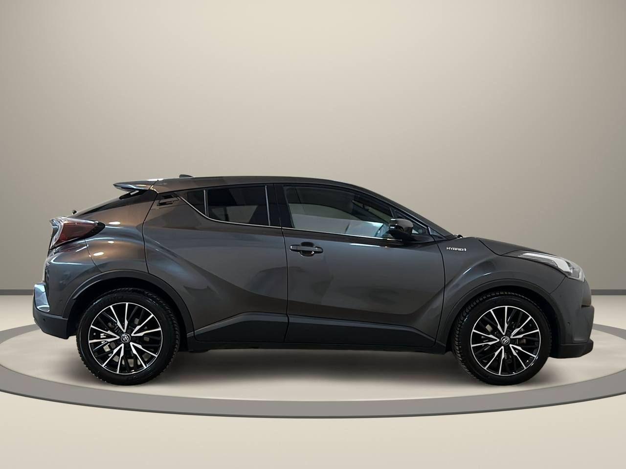 TOYOTA C-HR 1.8 Hybrid E-CVT Lounge - 4