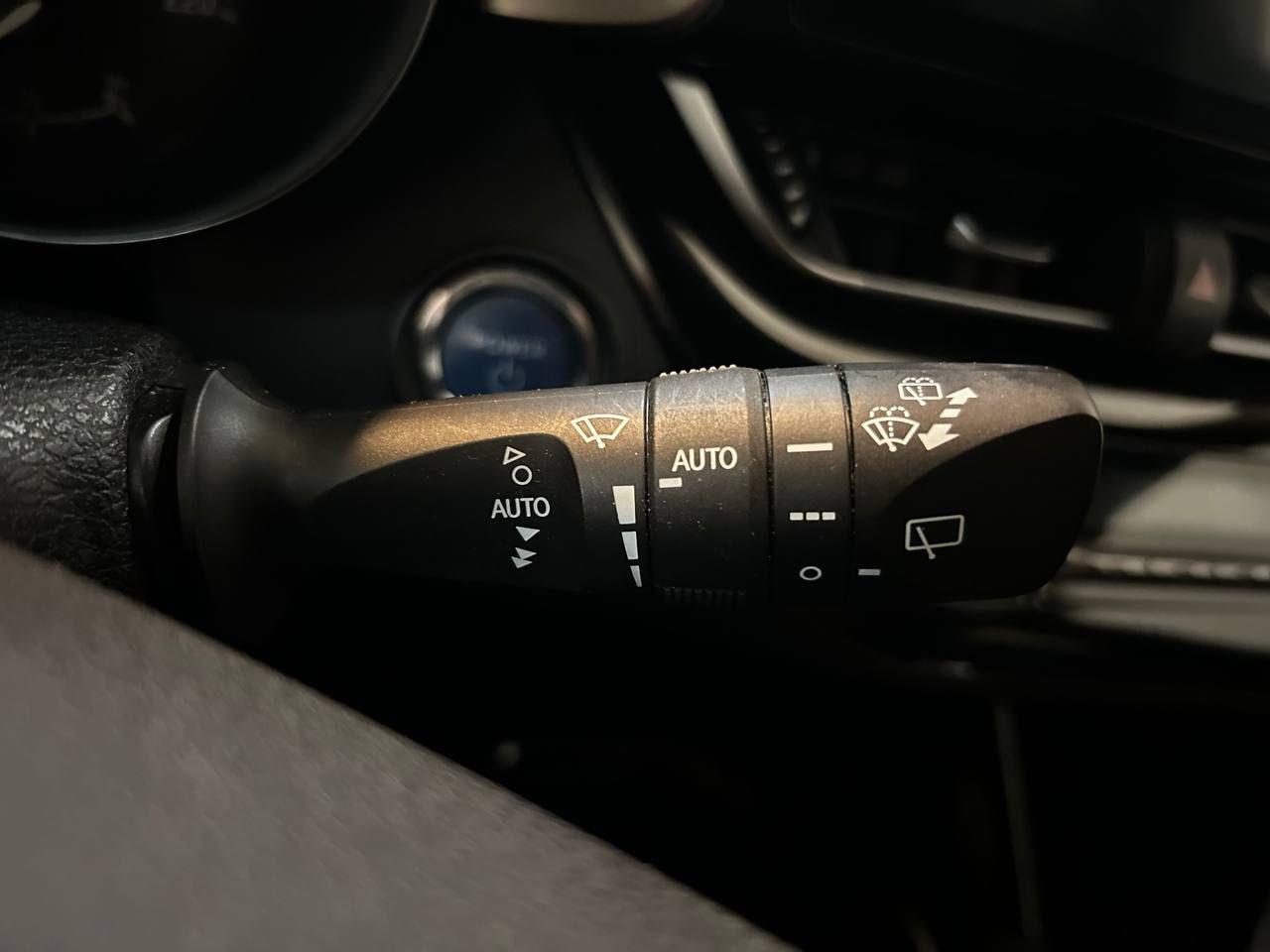 TOYOTA C-HR 1.8 Hybrid E-CVT Lounge - 15