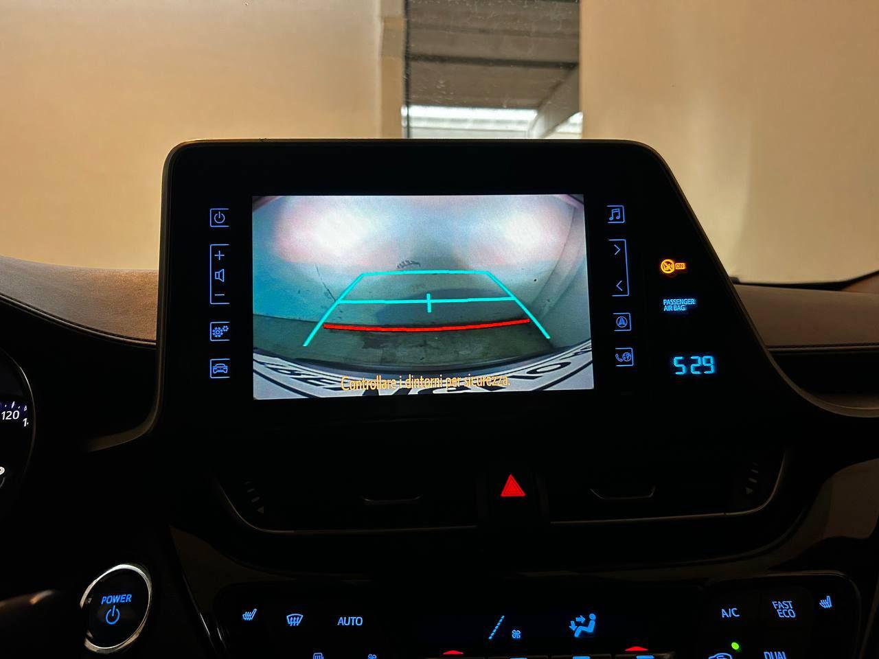 TOYOTA C-HR 1.8 Hybrid E-CVT Lounge - 19