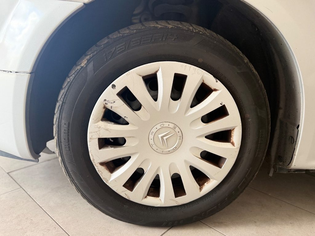 CITROEN C2 1.1 Exclusive - 4
