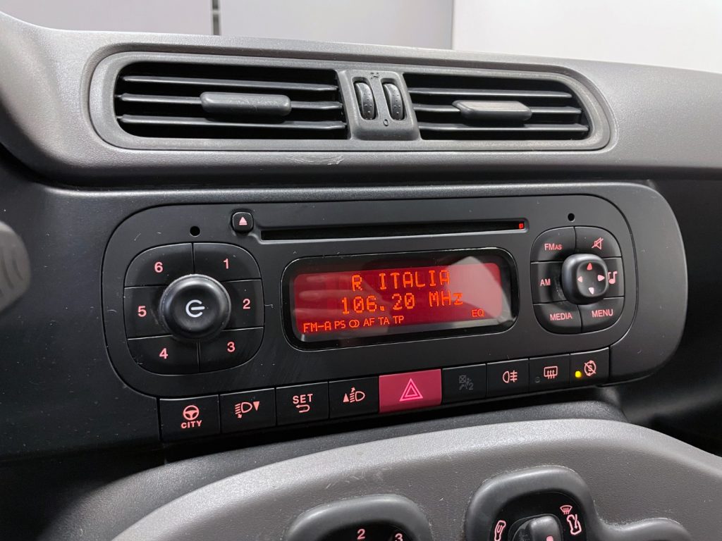 FIAT Panda 1.3 MJT 16V LOUNGE - 22