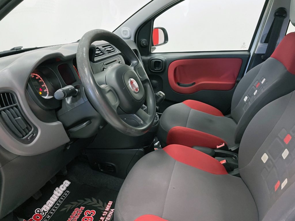FIAT Panda 1.3 MJT 16V LOUNGE - 25