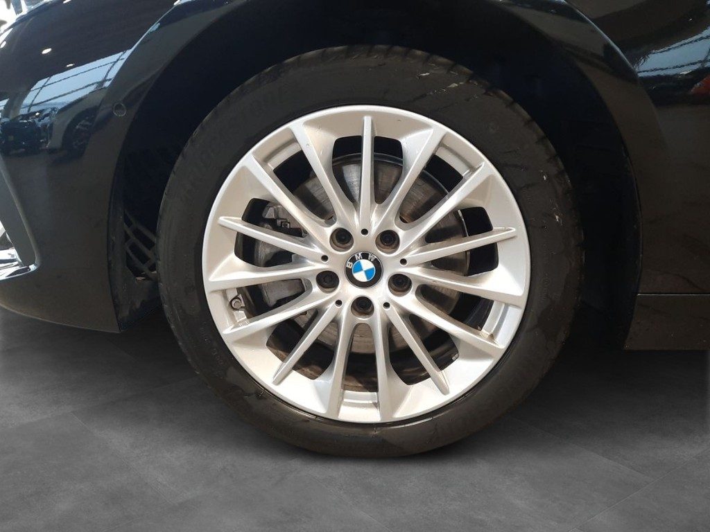 BMW 116 i 5p. Advantage Aut. - 5
