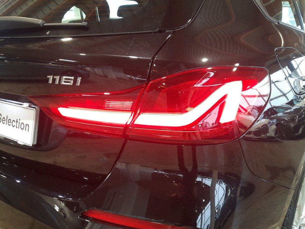 BMW 116 i 5p. Advantage Aut. - 7