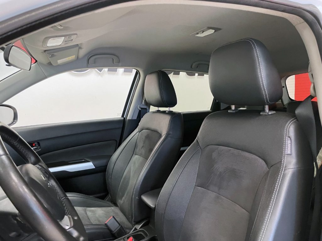 SUZUKI Vitara 1.6 DDIS 4WD ALLGRIP V-COOL - 17