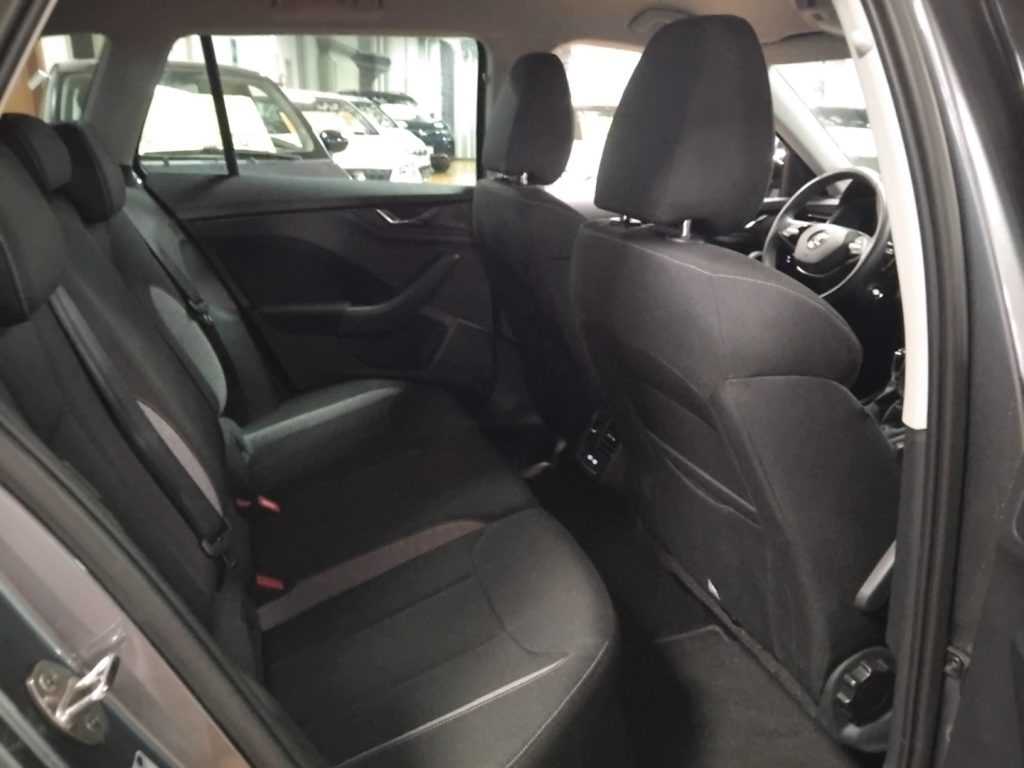 SKODA Kamiq 1.0 TSI 115 CV DSG Selection Style VIDEO 17 - 10