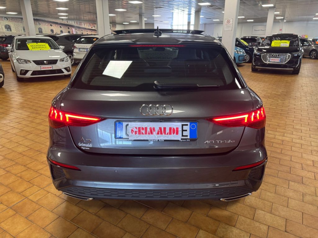 AUDI A3 SPB 40 E TFSI S tr. S line ed. PLUG IN FULL MATRIX - 4