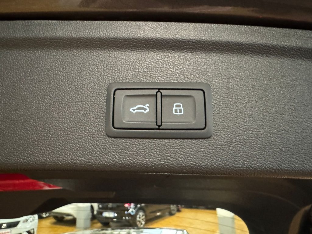 AUDI A3 SPB 40 E TFSI S tr. S line ed. PLUG IN FULL MATRIX - 14