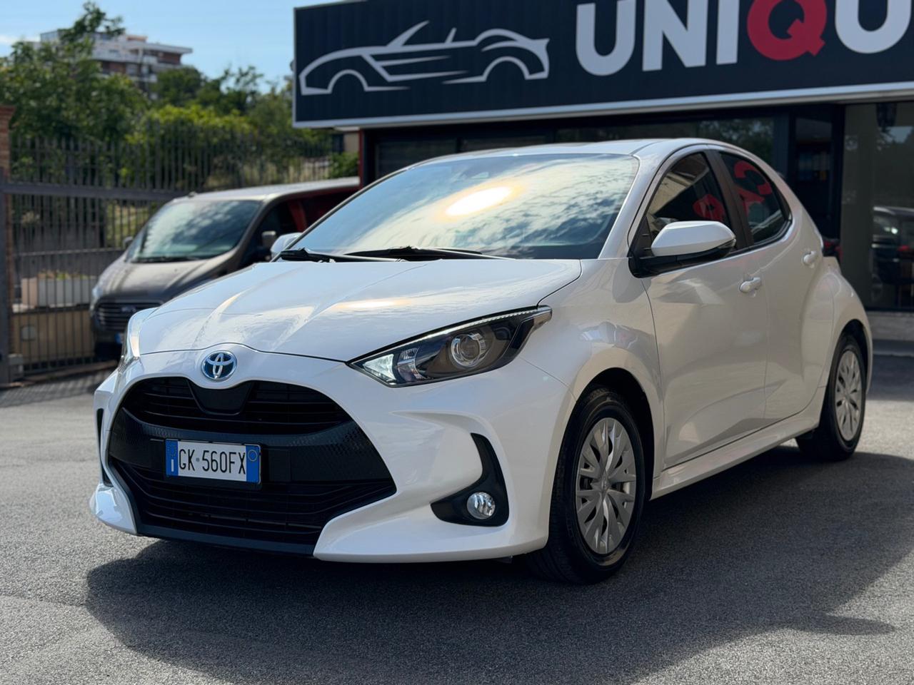 TOYOTA Yaris 1.5 Hybrid 5 porte Business (NESSUN VINCOLO) - 4