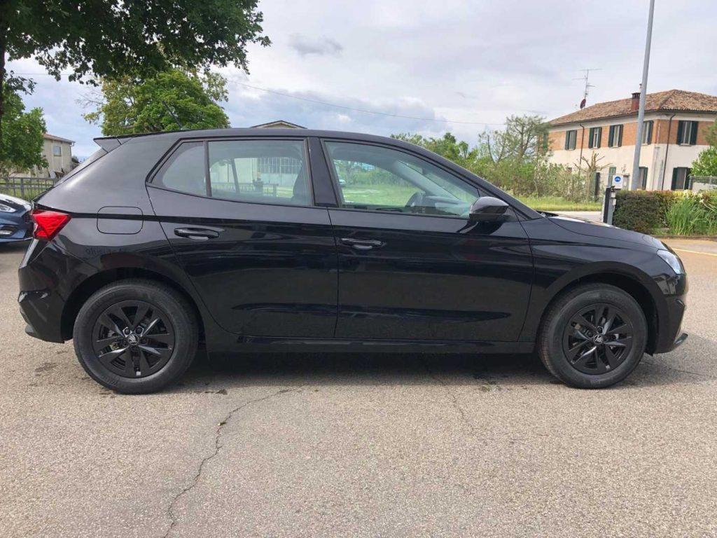 SKODA Fabia 1.0 MPI 80 CV Your Way - 5