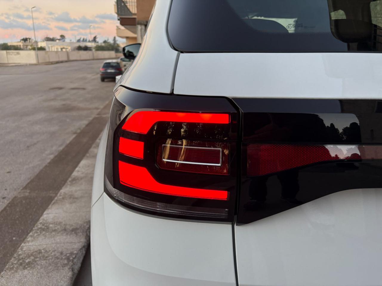 VOLKSWAGEN T-Cross 1.0 TSI 110 CV DSG Life CARPLAY - 25