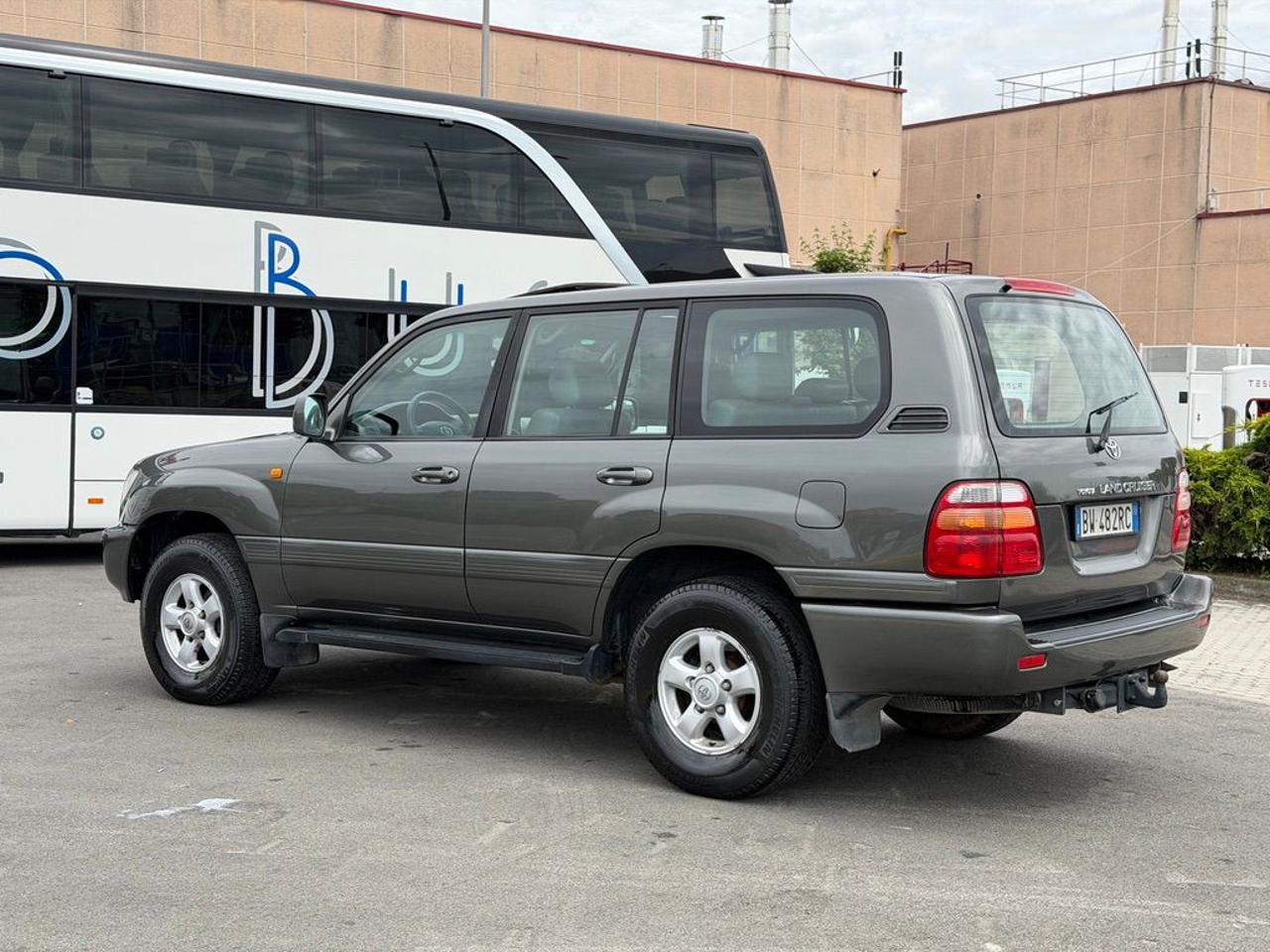 TOYOTA Land Cruiser 4.2 TD 24V 100 - 6