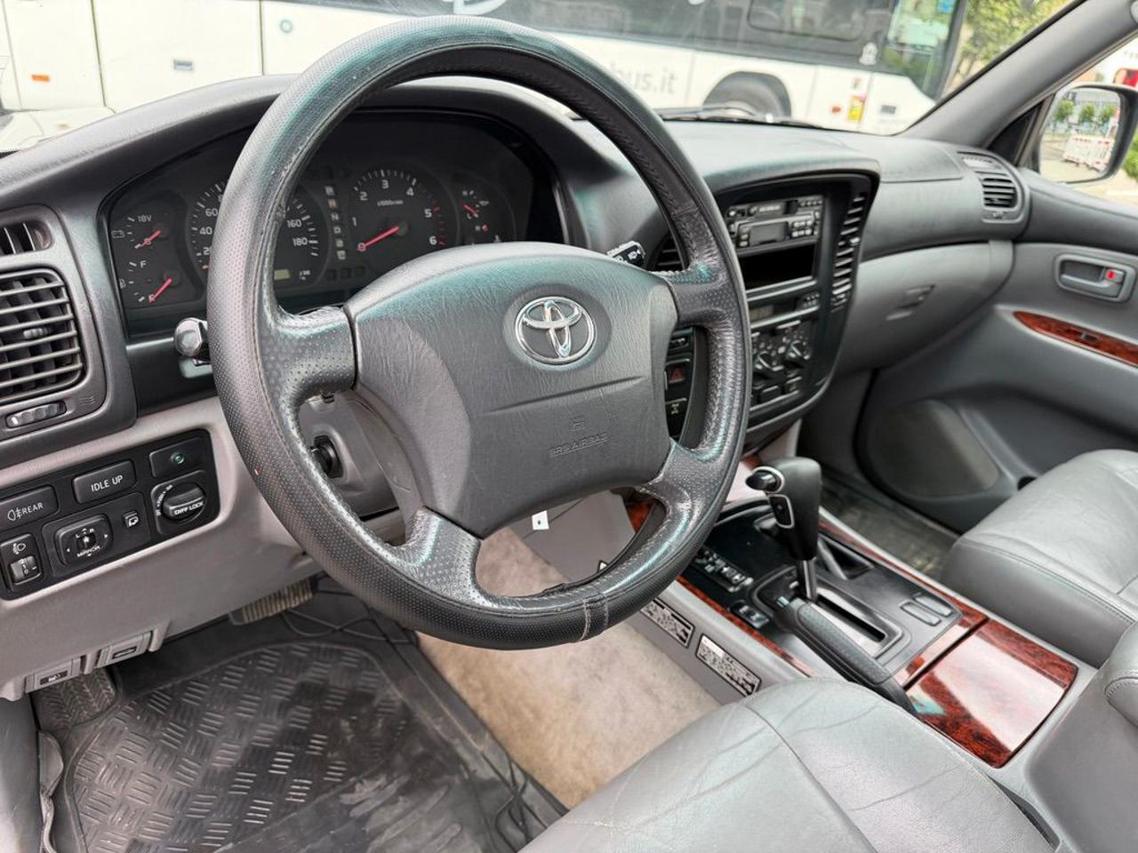 TOYOTA Land Cruiser 4.2 TD 24V 100 - 17