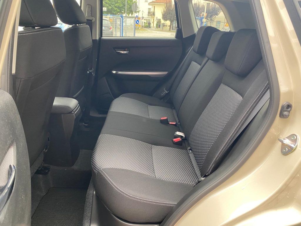 SUZUKI Vitara 1.4 Hybrid AllGrip Cool *Bicolor - 19