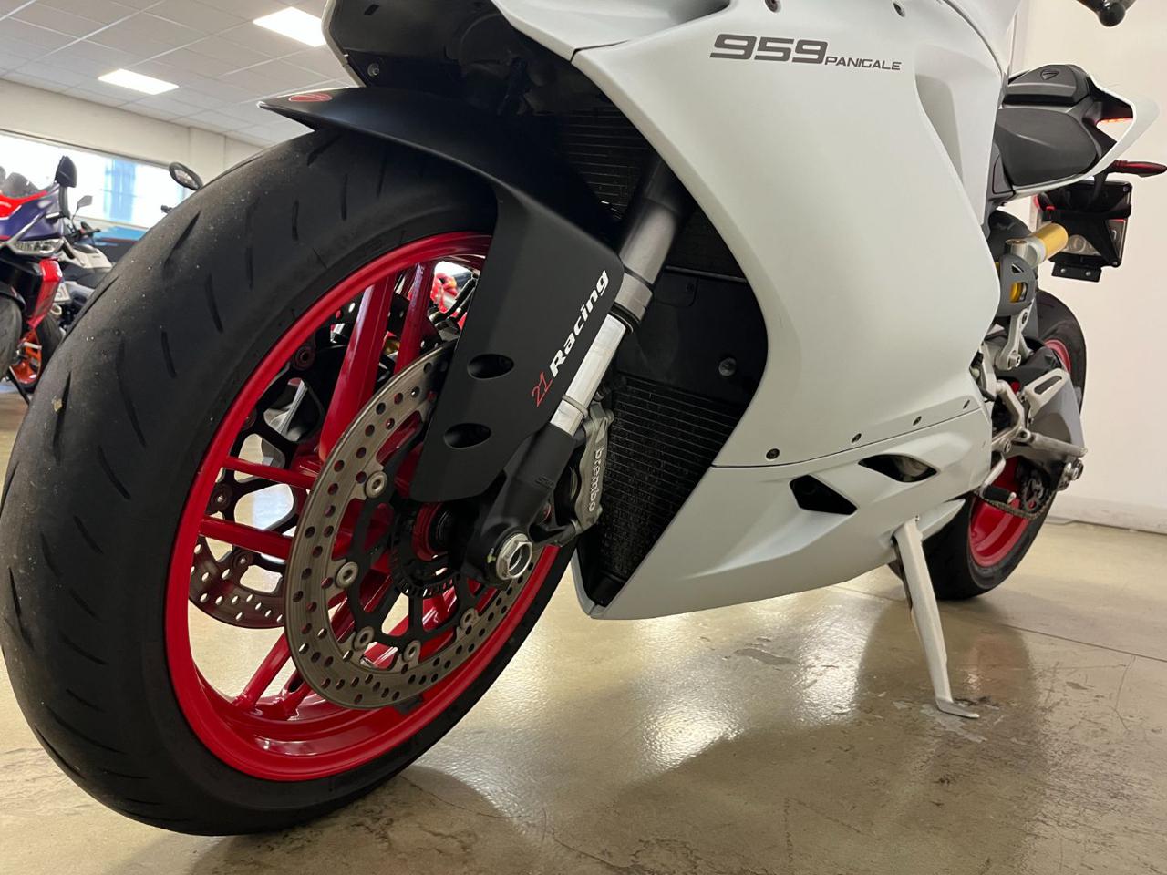 DUCATI 959 Panigale 955 - 3