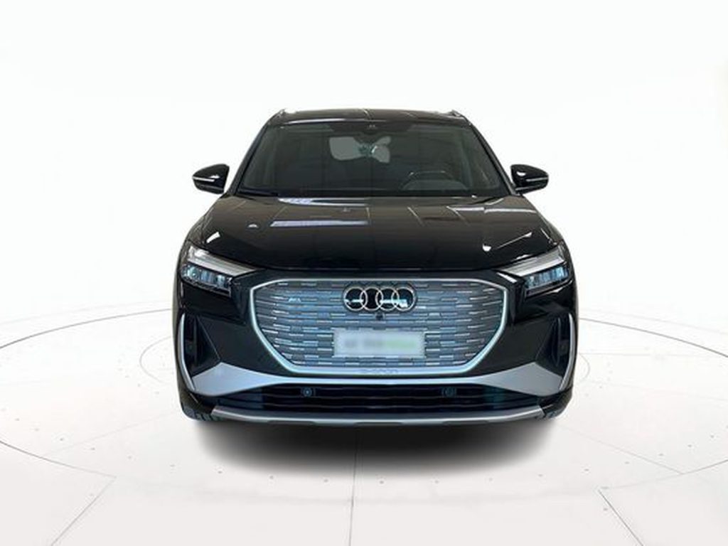 AUDI Q4 e-tron 40 business advanced - 2