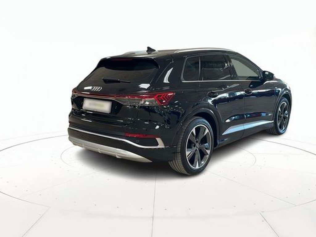 AUDI Q4 e-tron 40 business advanced - 4
