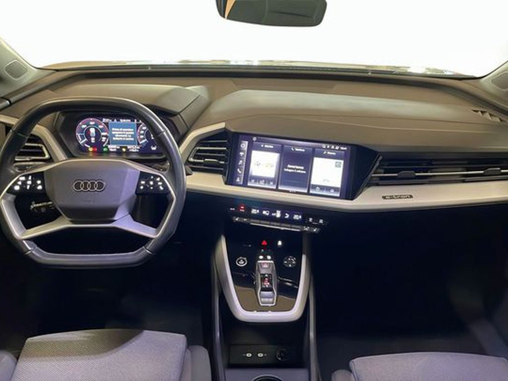 AUDI Q4 e-tron 40 business advanced - 8