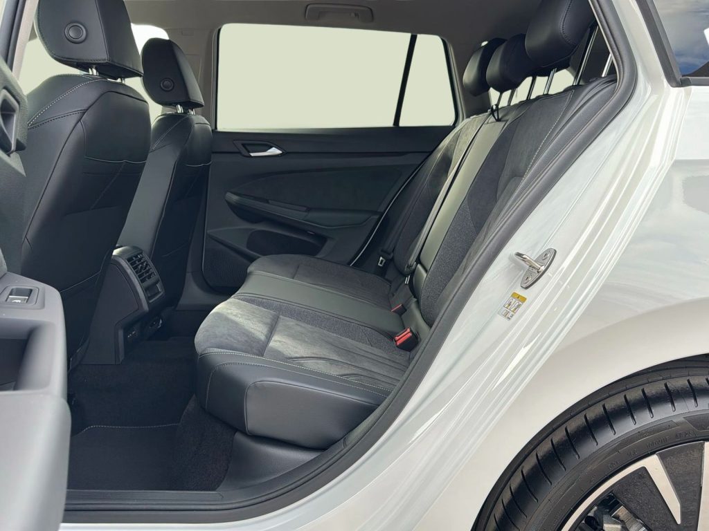 VOLKSWAGEN Golf Variant Nuova Golf Variant Edition Plus 2.0 TDI SCR 110 kW - 10