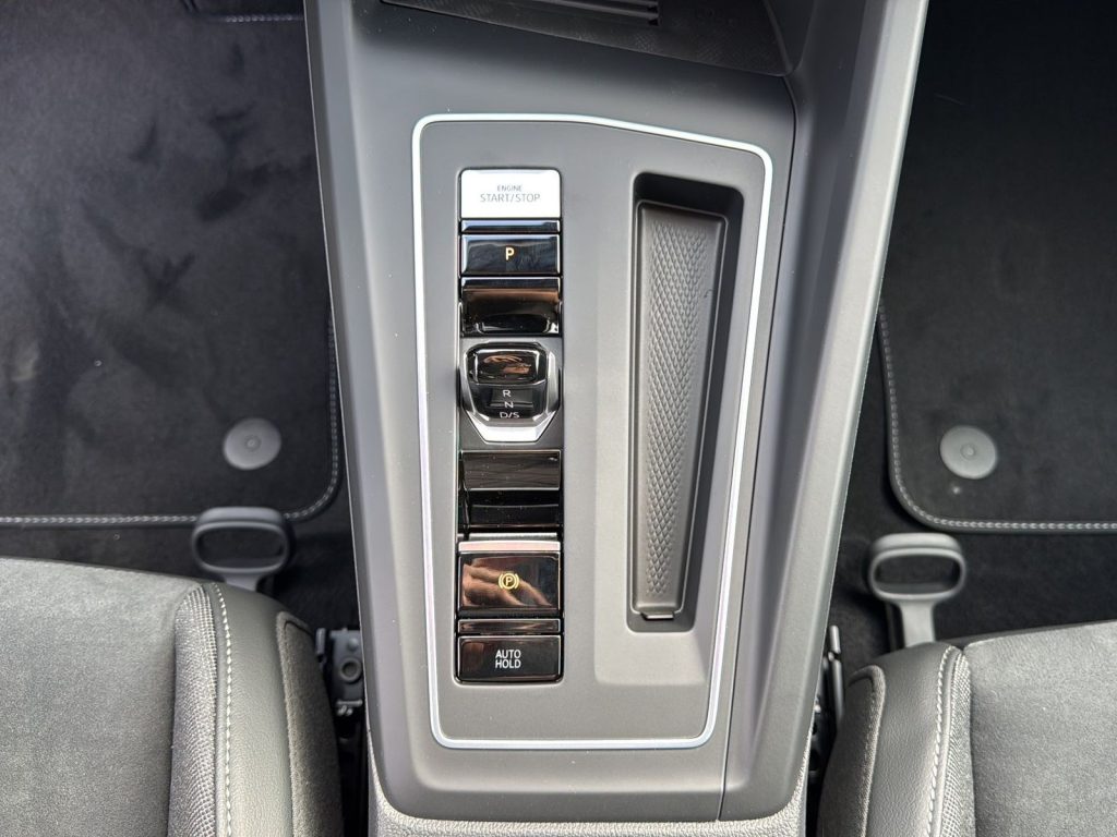 VOLKSWAGEN Golf Variant Nuova Golf Variant Edition Plus 2.0 TDI SCR 110 kW - 18