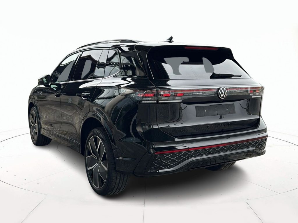 VOLKSWAGEN Tiguan Nuova Tiguan R-Line Plus 1.5 TSI eHybrid 150 kW (2 - 5