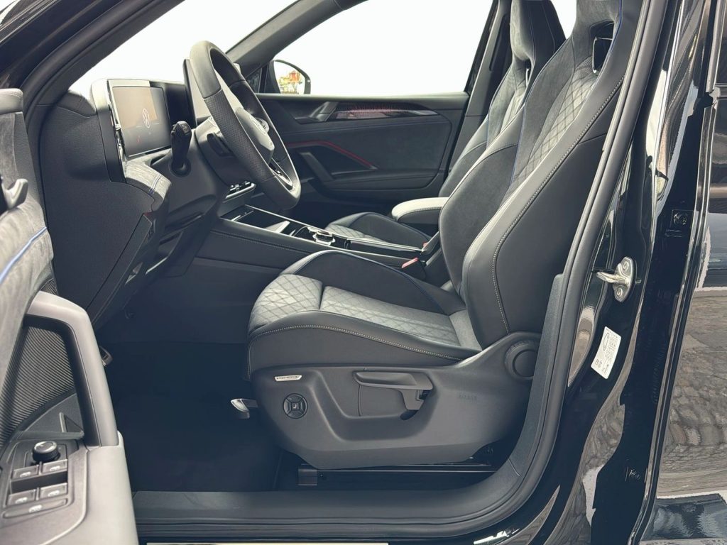 VOLKSWAGEN Tiguan Nuova Tiguan R-Line Plus 1.5 TSI eHybrid 150 kW (2 - 8