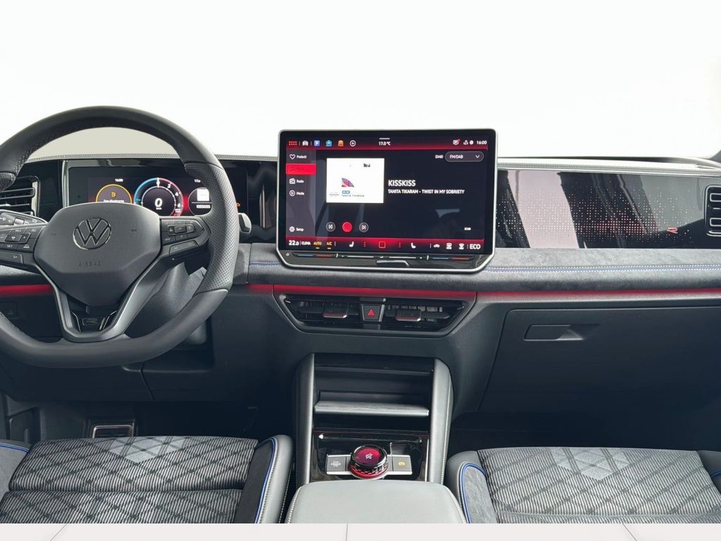 VOLKSWAGEN Tiguan Nuova Tiguan R-Line Plus 1.5 TSI eHybrid 150 kW (2 - 23