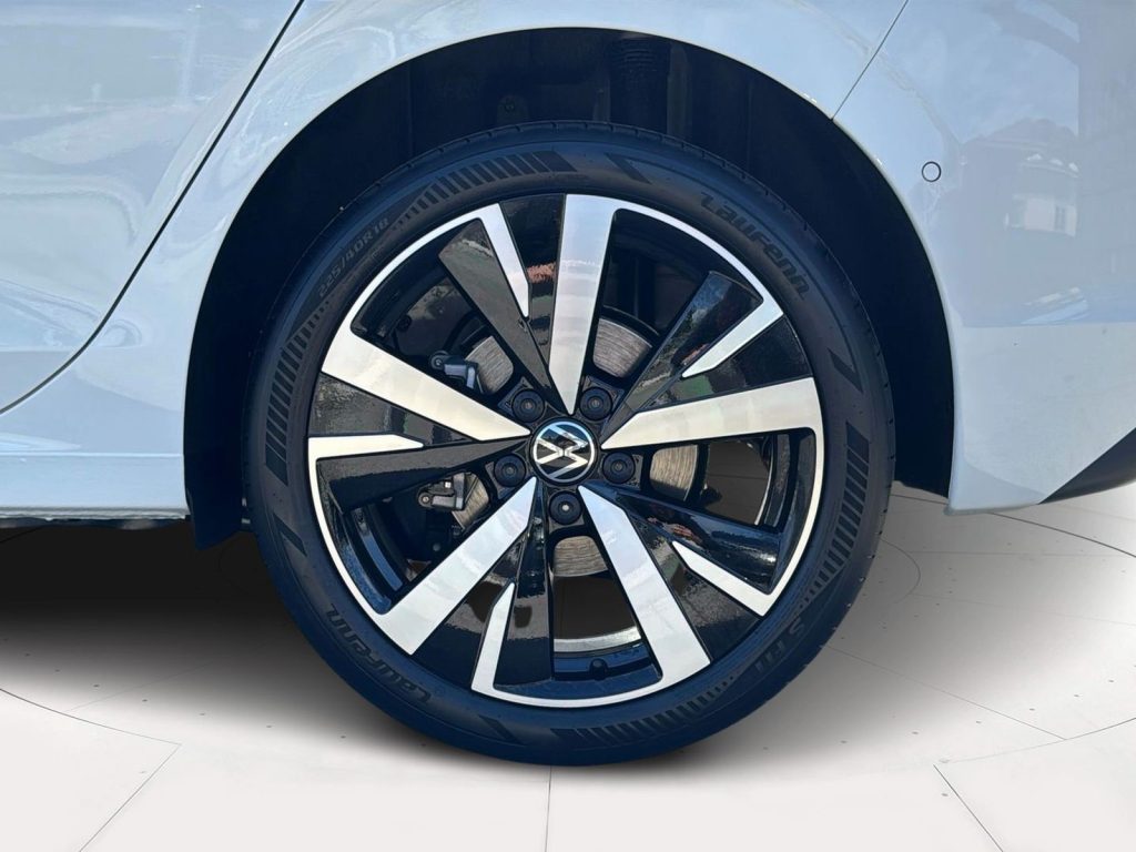VOLKSWAGEN Golf Nuova Golf Edition Plus 1.5 TSI eHybrid 150 kW (20 - 7