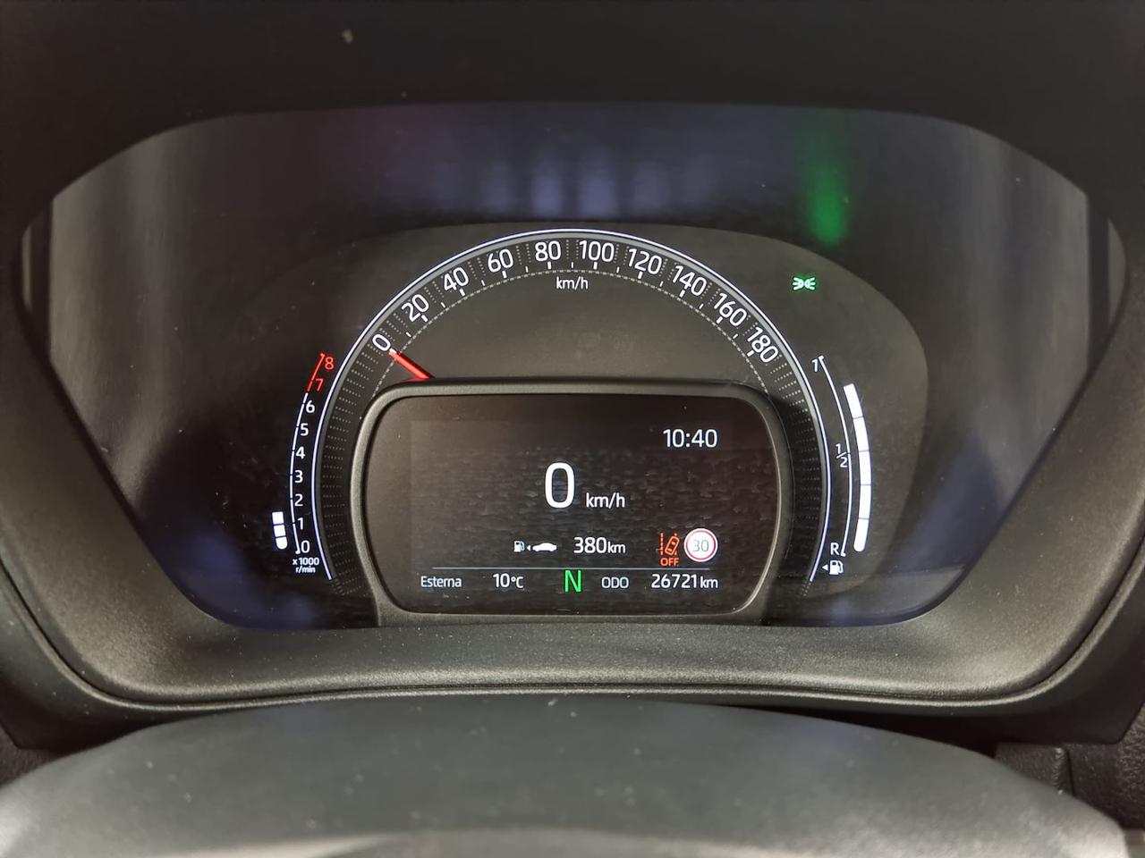 TOYOTA Aygo X 1.0 VVT-i 72 CV 5 porte Lounge S-CVT - 6
