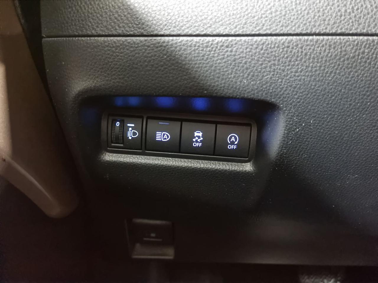 TOYOTA Aygo X 1.0 VVT-i 72 CV 5 porte Lounge S-CVT - 32