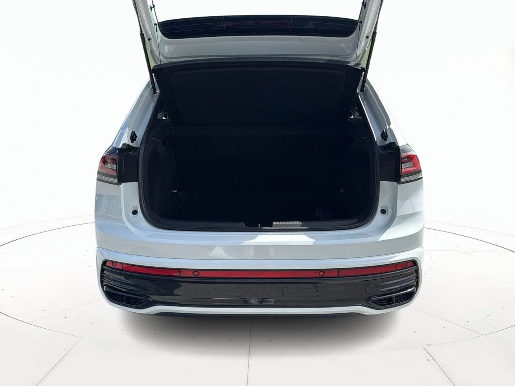 VOLKSWAGEN Taigo R-Line Plus 1.0 TSI 85 kW (115 CV) DSG - 11