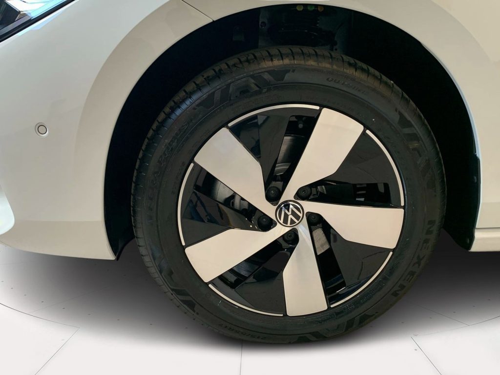 VOLKSWAGEN Passat 2.0 tdi scr business 150cv dsg - 25