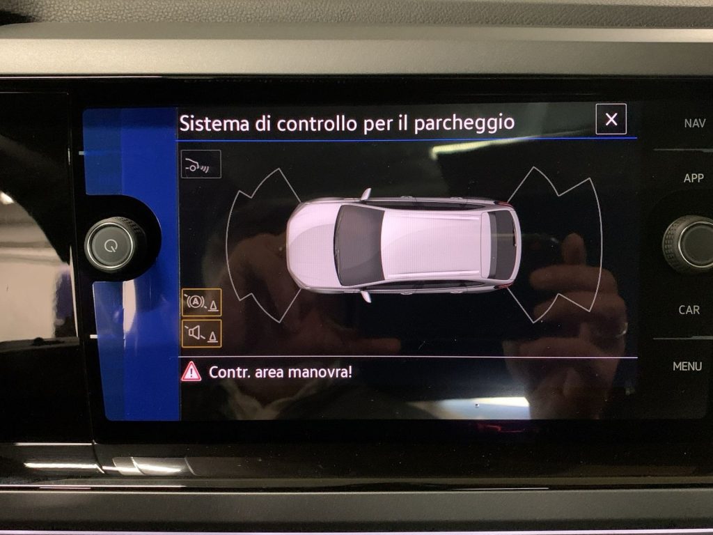 VOLKSWAGEN Taigo R-Line Plus 1.0 TSI 85 kW (115 CV) DSG - 15