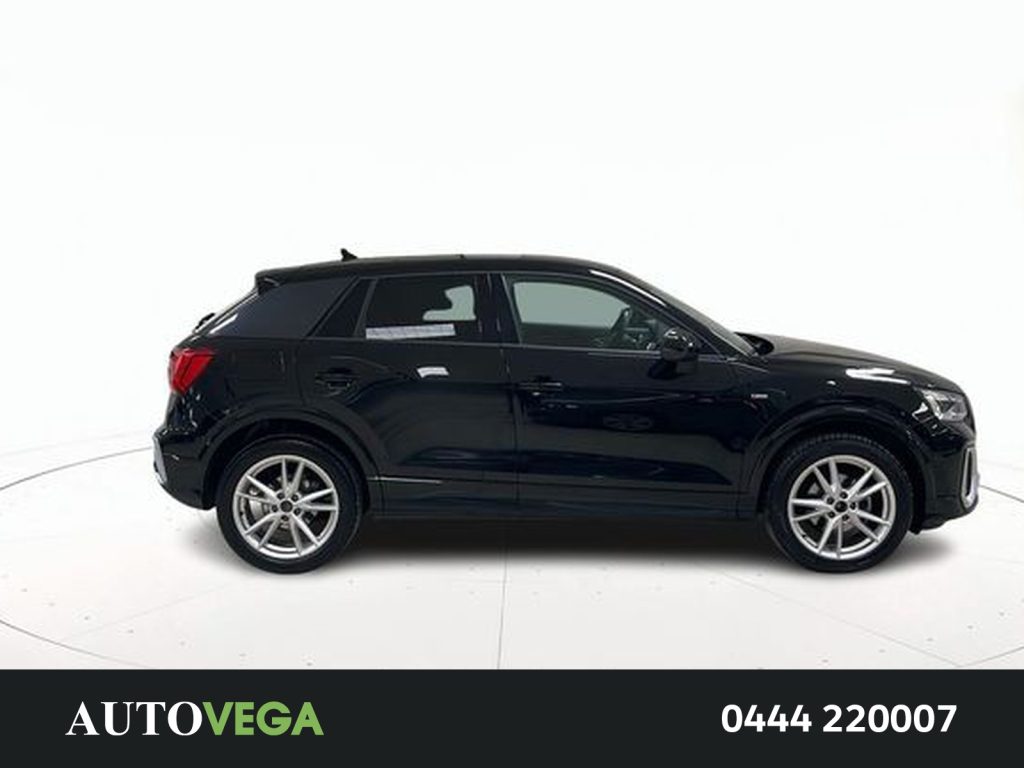 AUDI Q2 35 1.5 tfsi s line edition s-tronic - 3