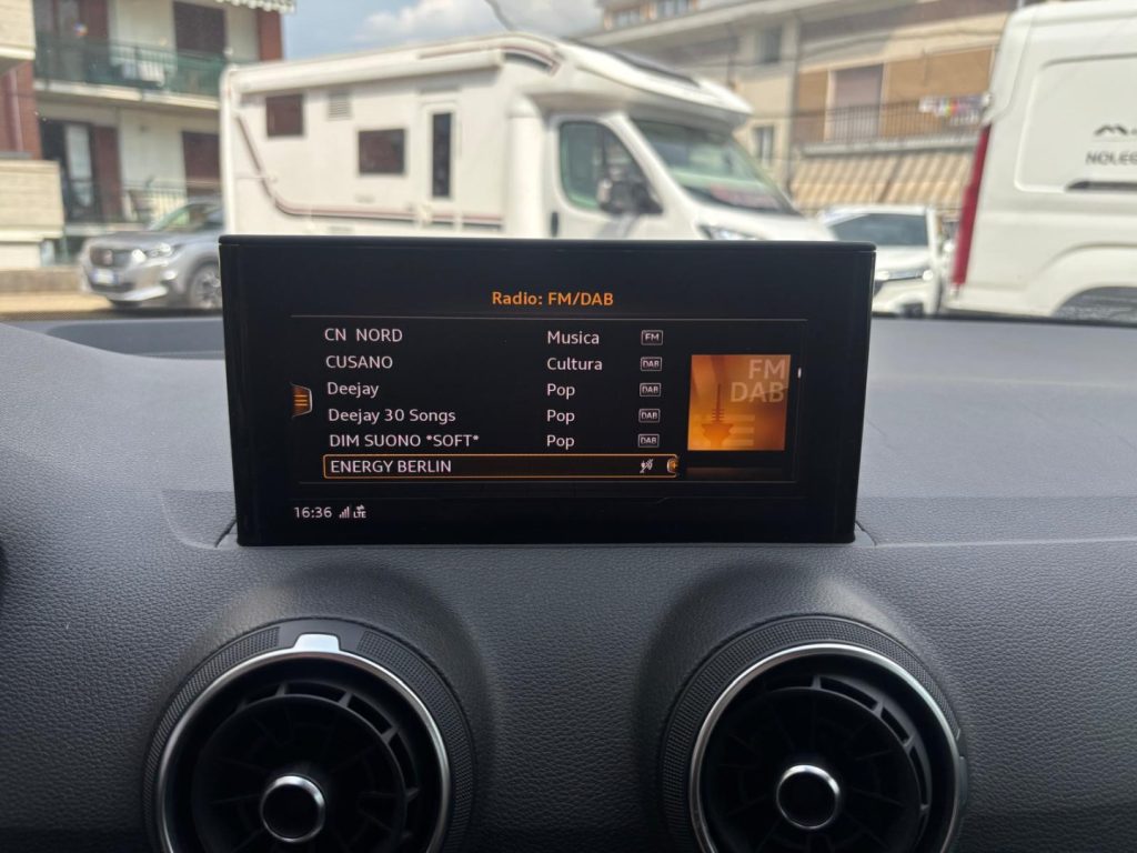 AUDI Q2 35 TFSI Stronic Advanced - 17